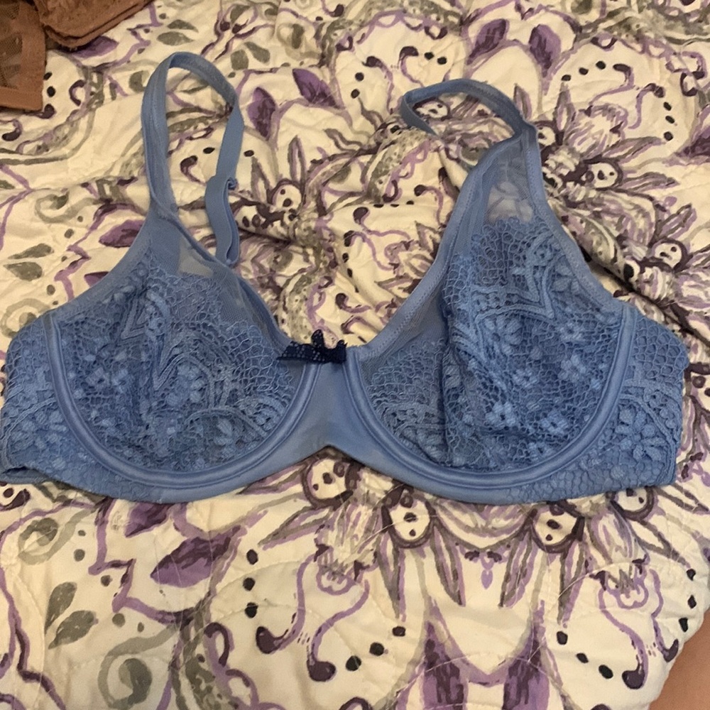 Lace unlined underwire bra